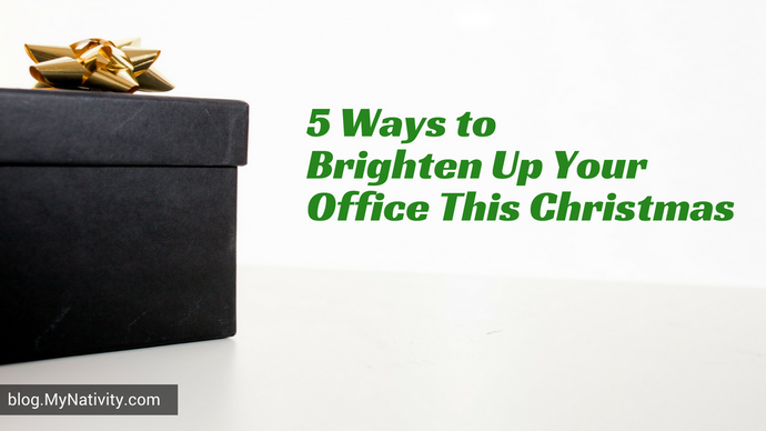 5 Ways to Brighten Up Your Office This Christmas